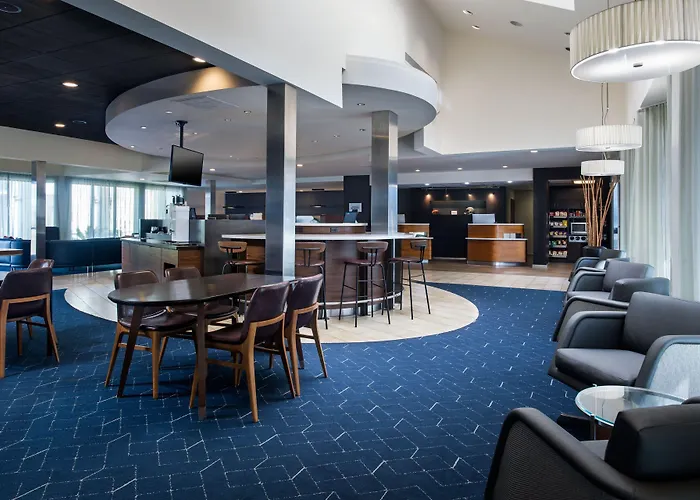 Hotel Courtyard By Marriott Airport Phoenix