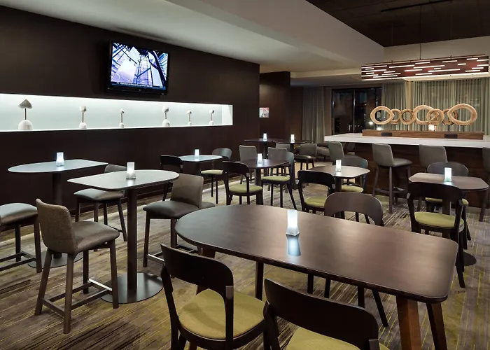 Courtyard By Marriott Airport 3* Phoenix