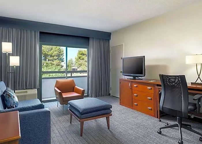 Hotel Courtyard By Marriott Airport Phoenix